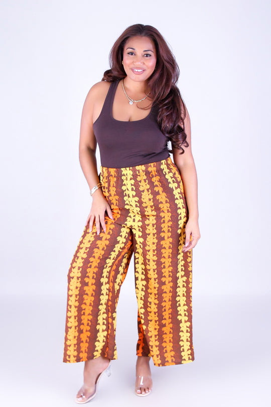 PUAKENIKENI OUTLINE CAPRI'S