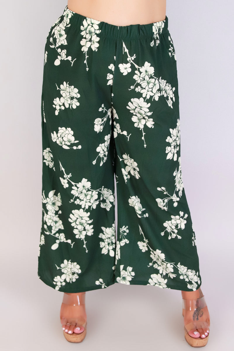 Jeans Warehouse Hawaii - PLUS PRINT WOVEN CAPRI&