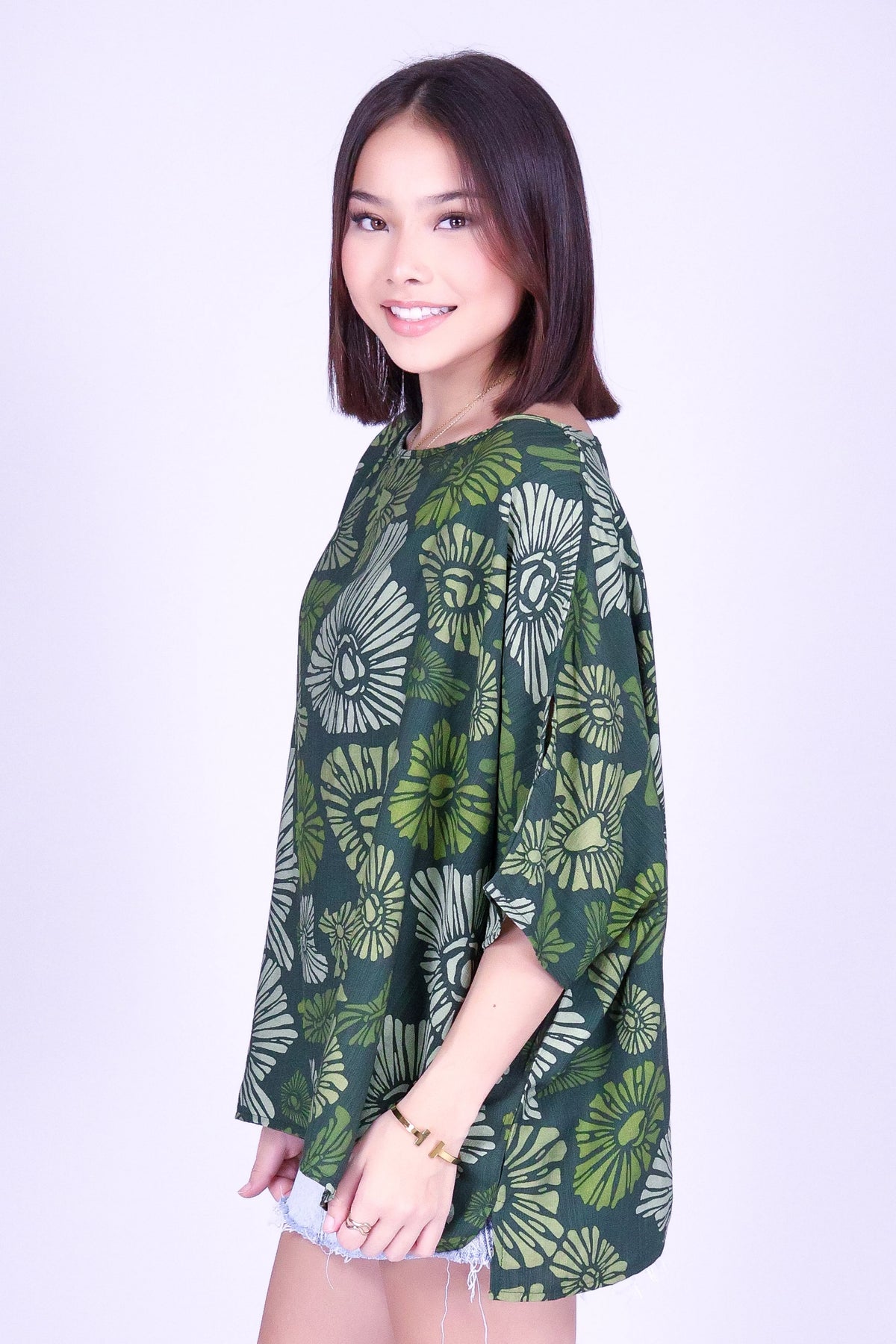 ISLAND OPIHI SHELLS COLD SHOULDER TOP