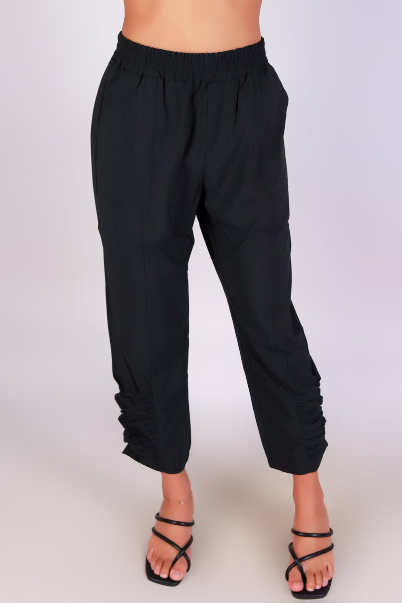 Jeans Warehouse Hawaii - SOLID WOVEN CAPRI&