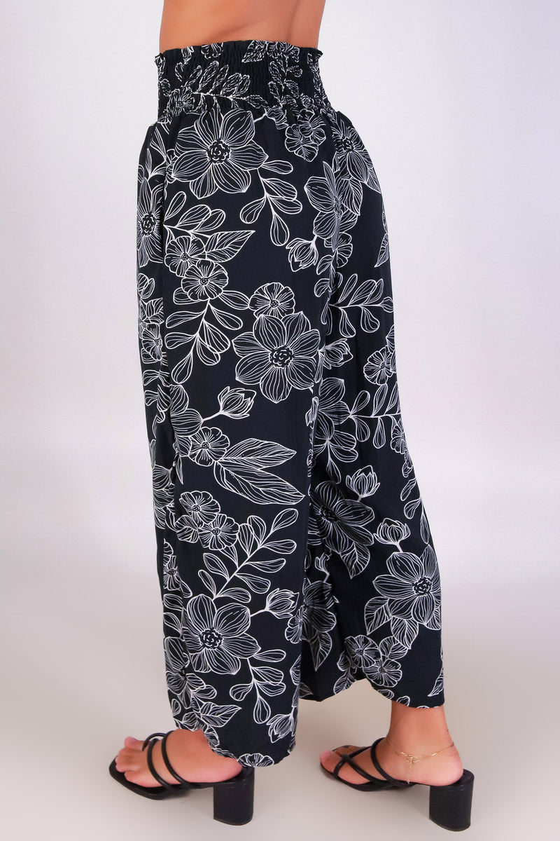 Jeans Warehouse Hawaii - PRINT WOVEN CAPRI&