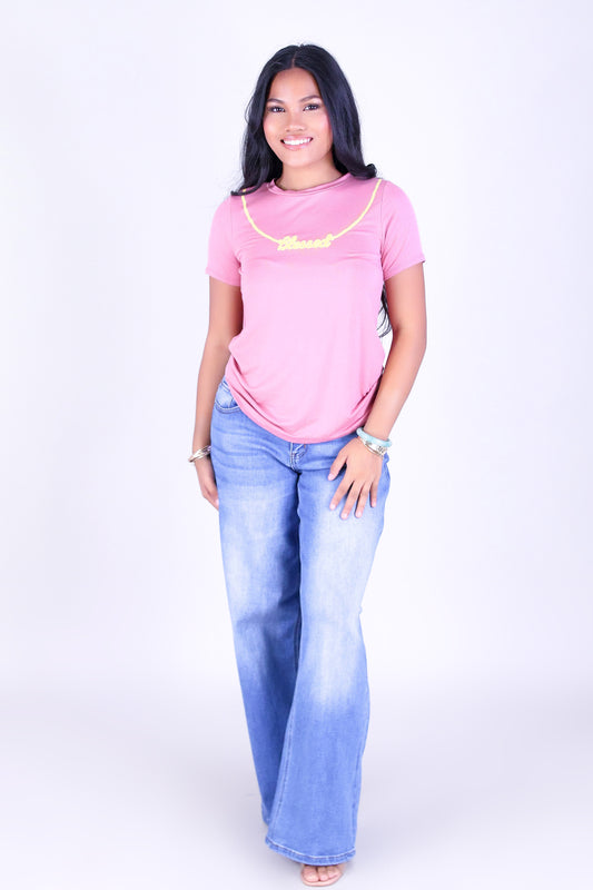 BLESSED NECKLACE TEE