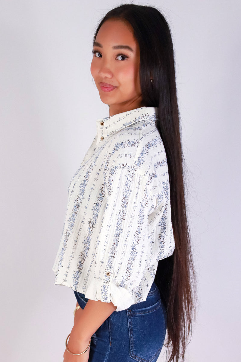 Jeans Warehouse Hawaii - L/S PRINT WOVEN CASUAL TOPS - FLORAL FIX TOP | By PASSPORT/MS BUBBLES