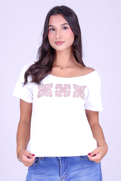 QUILT OFF SHOULDER CROP TEE