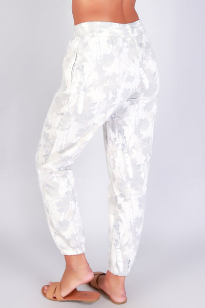 INTO THE WILD HUNTING CAMO JOGGER