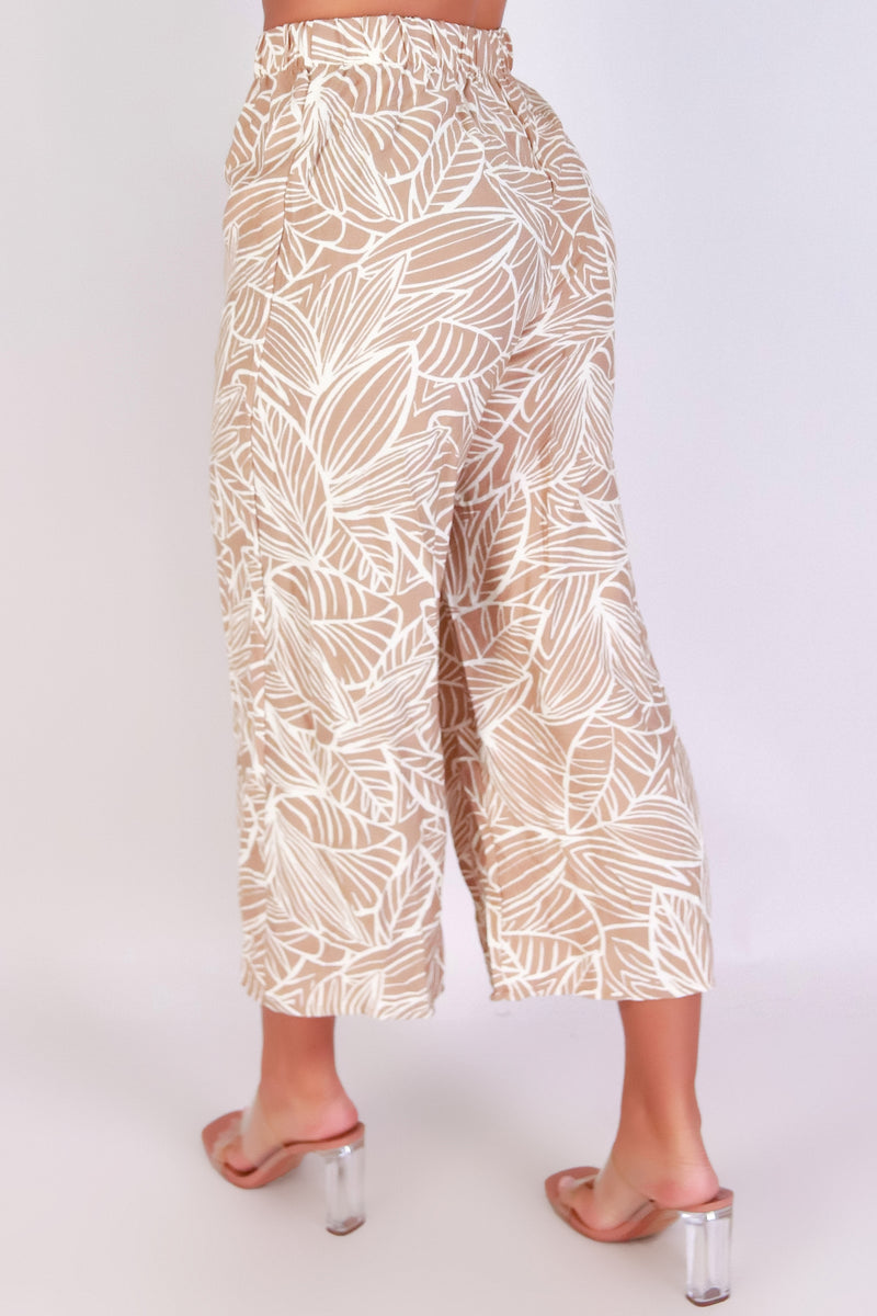 Jeans Warehouse Hawaii - PRINT WOVEN CAPRI&