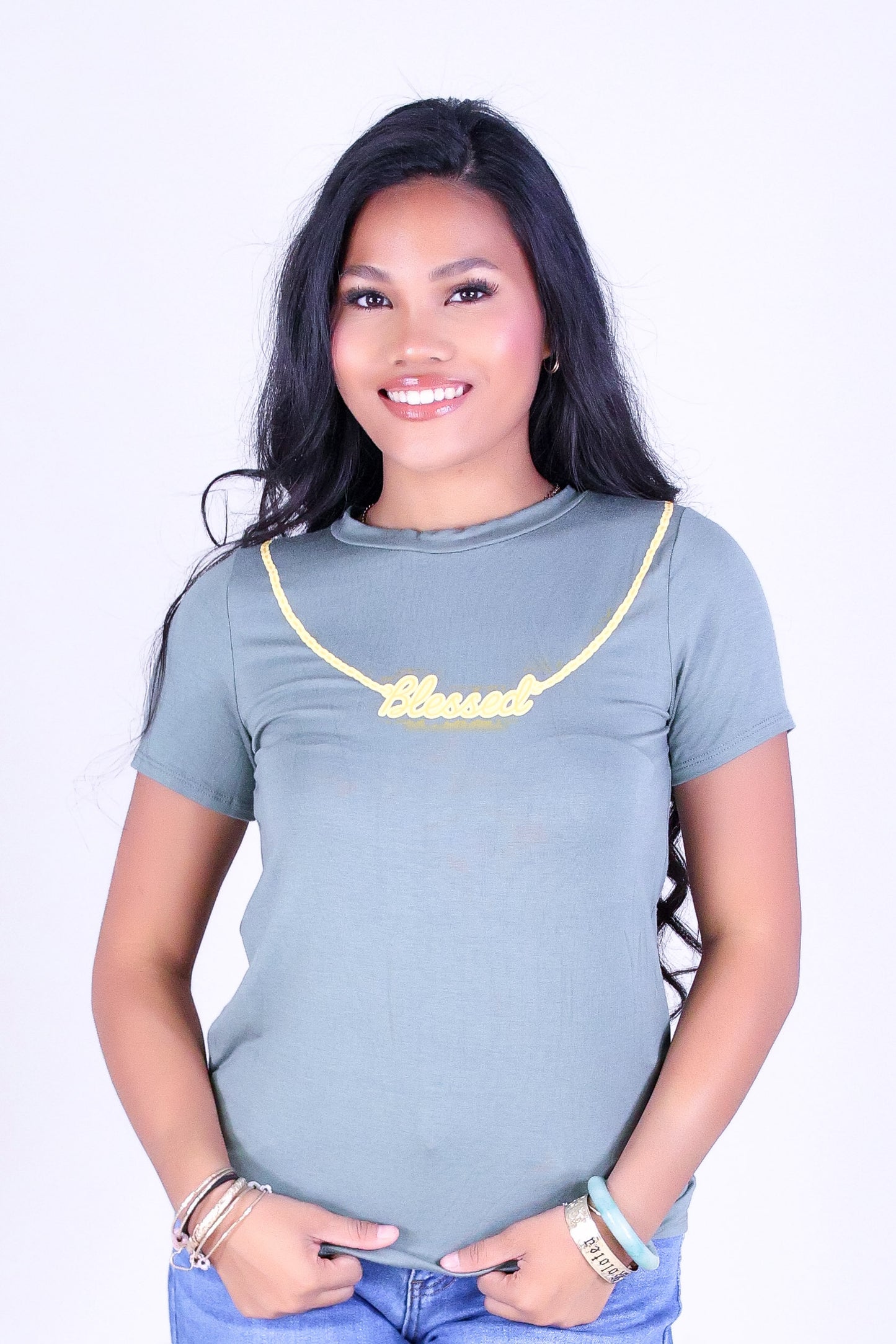 BLESSED NECKLACE TEE