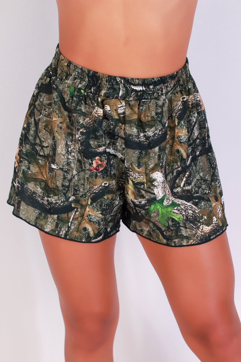Jeans Warehouse Hawaii - PATTERNED WVN SHORTS - HUNTING SEASON CAMO SHORTS | By LUZ