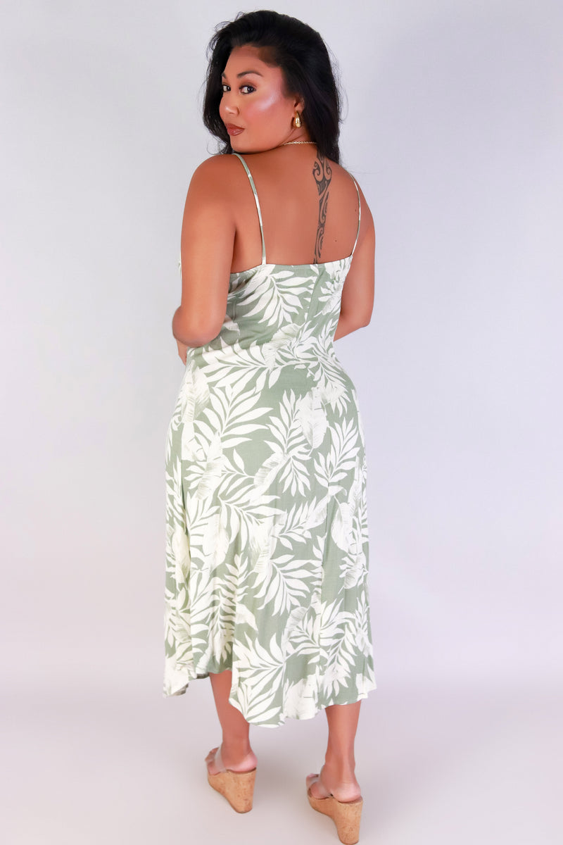 Jeans Warehouse Hawaii - PLUS PLUS WOVEN PRINT DRESSES - LEAF IT BE DRESS | By ZENOBIA