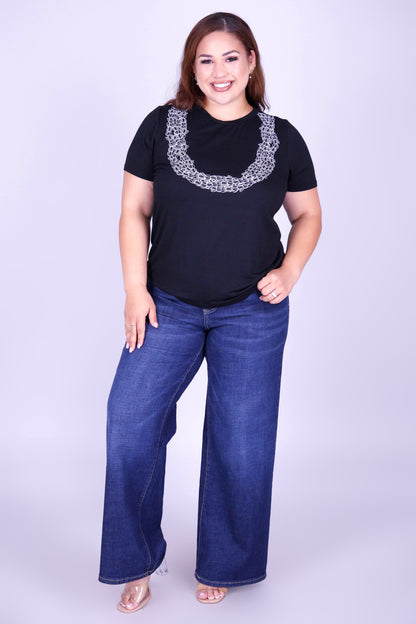 4 STRAND OUTLINE PIKAKE LEI TEE