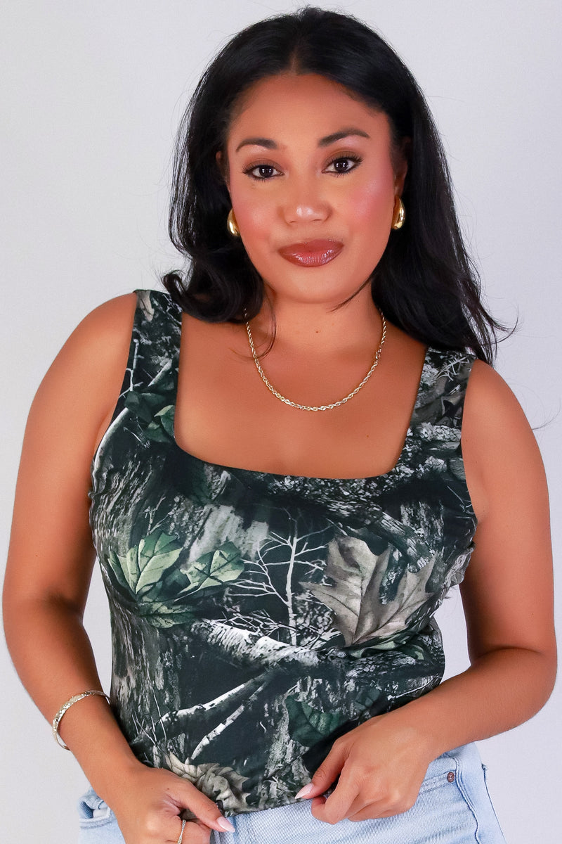 Jeans Warehouse Hawaii - PLUS PRINTED S/L - HOT GIRL HUNTING CAMO CROP TOP | By LUZ