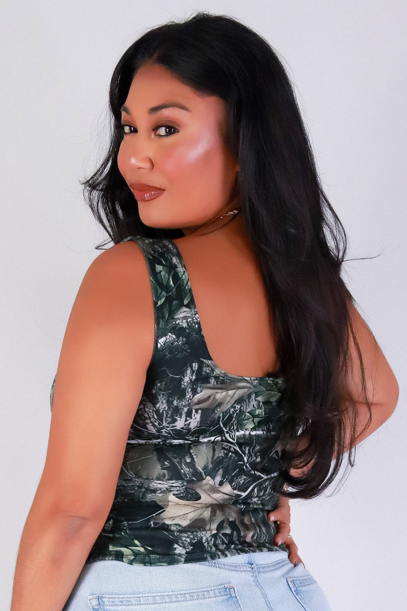 Jeans Warehouse Hawaii - PLUS PRINTED S/L - HOT GIRL HUNTING CAMO CROP TOP | By LUZ