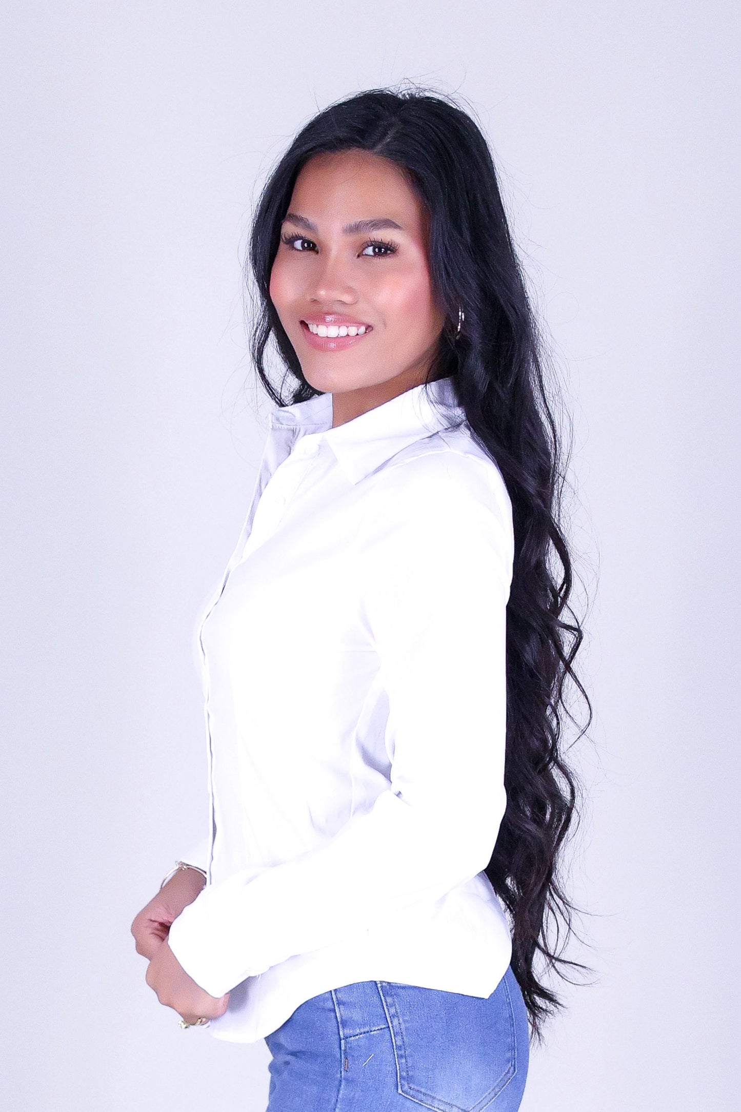 THE CLASSIC EDIT BUTTON DOWN TOP