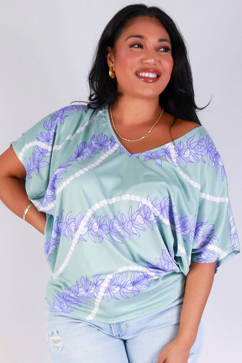 Jeans Warehouse Hawaii - PLUS PRINTED S/S - HONOHONO DOLMAN TOP | By LUZ