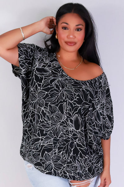 Jeans Warehouse Hawaii - PLUS S/S PRINT WOVEN TOPS - WILDFLOWER WAVES TOP | By ZENOBIA