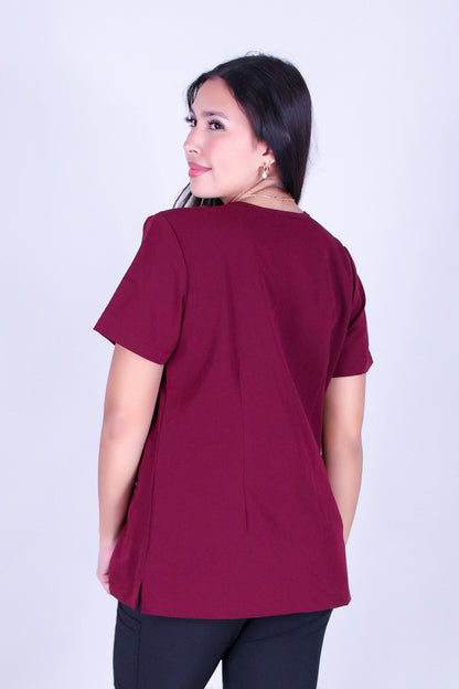 PUAKENIKENI CROWN FLOWER SCRUB TOP