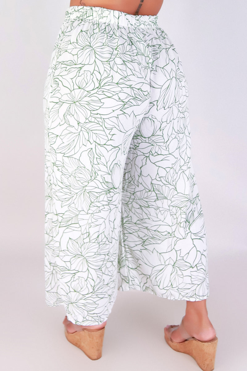 Jeans Warehouse Hawaii - PLUS PRINT WOVEN CAPRI&