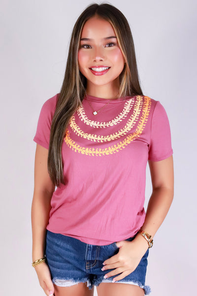 Jeans Warehouse Hawaii - S/S SCREEN - PUAKENIKENI 3 STRAND LEI TEE | By LUZ