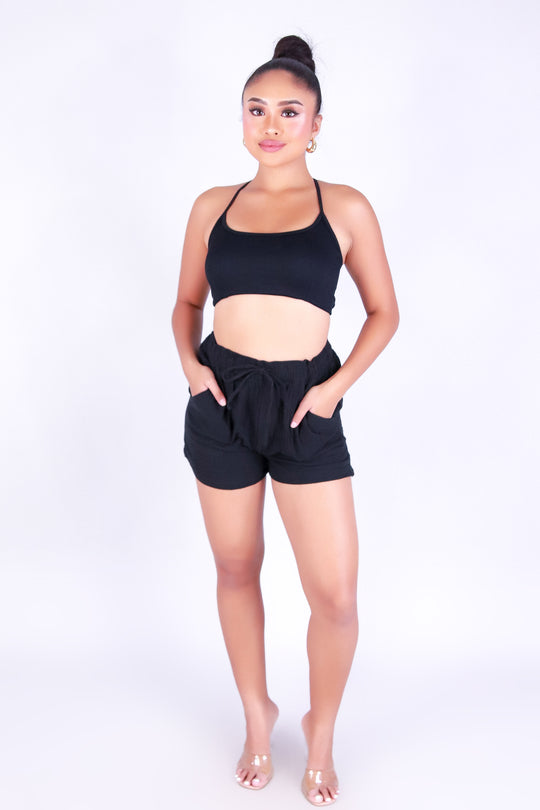 WEEKEND VIBES SHORTS