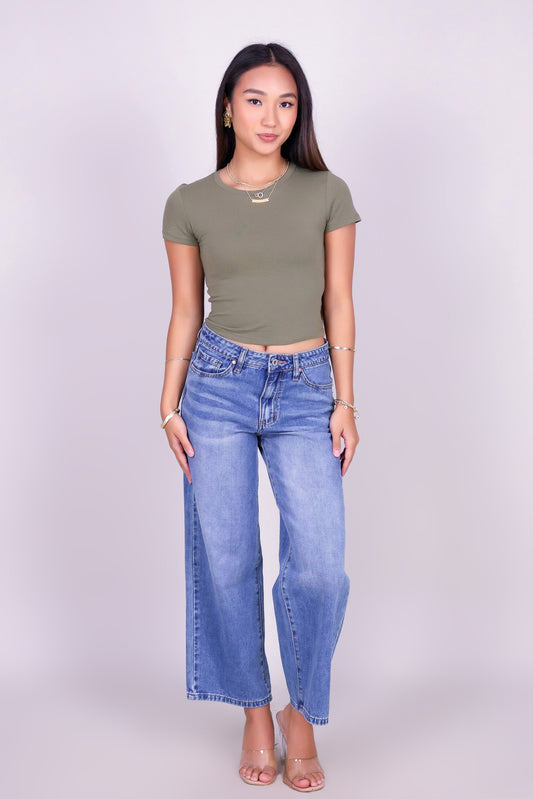 DAILY FORM CROP BASIC TEE