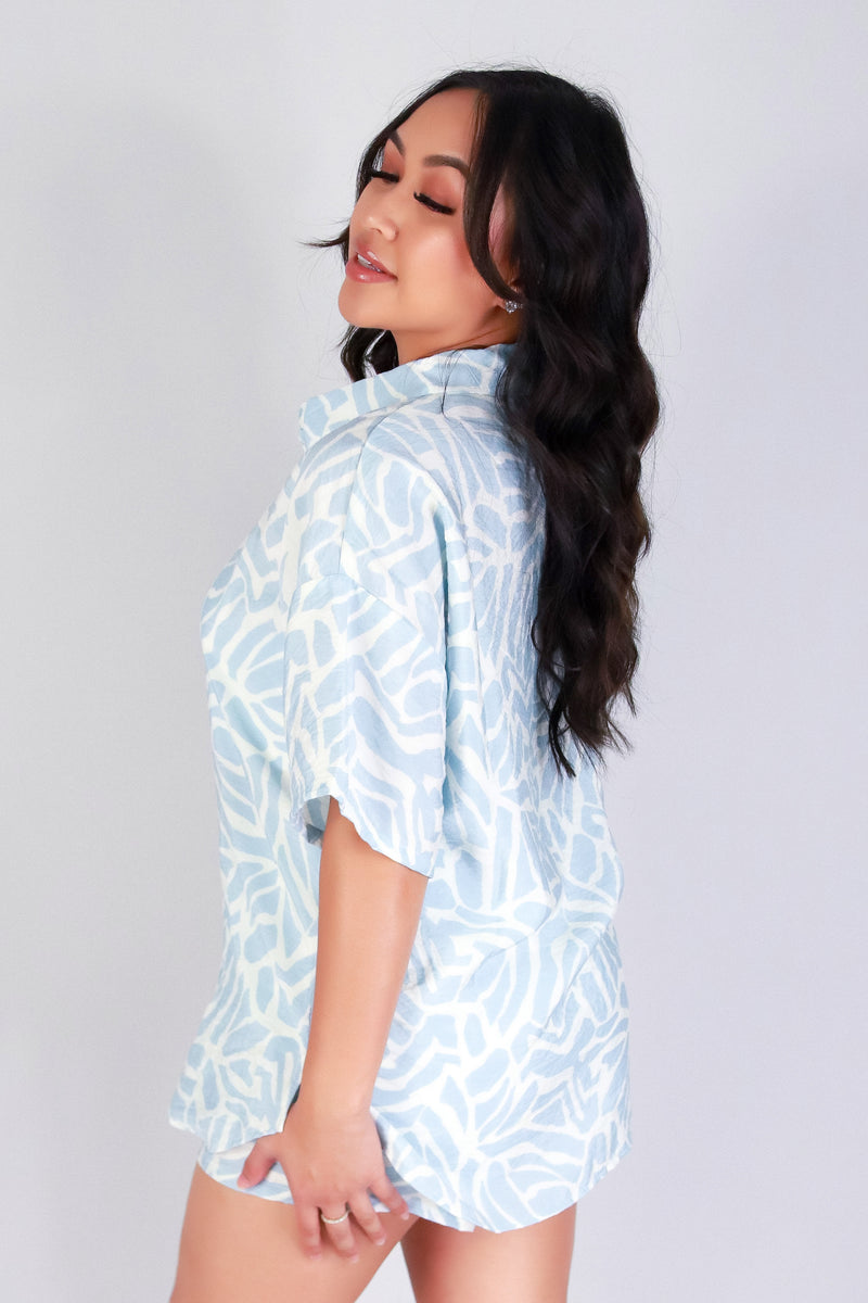 COASTAL TREASURE TOP