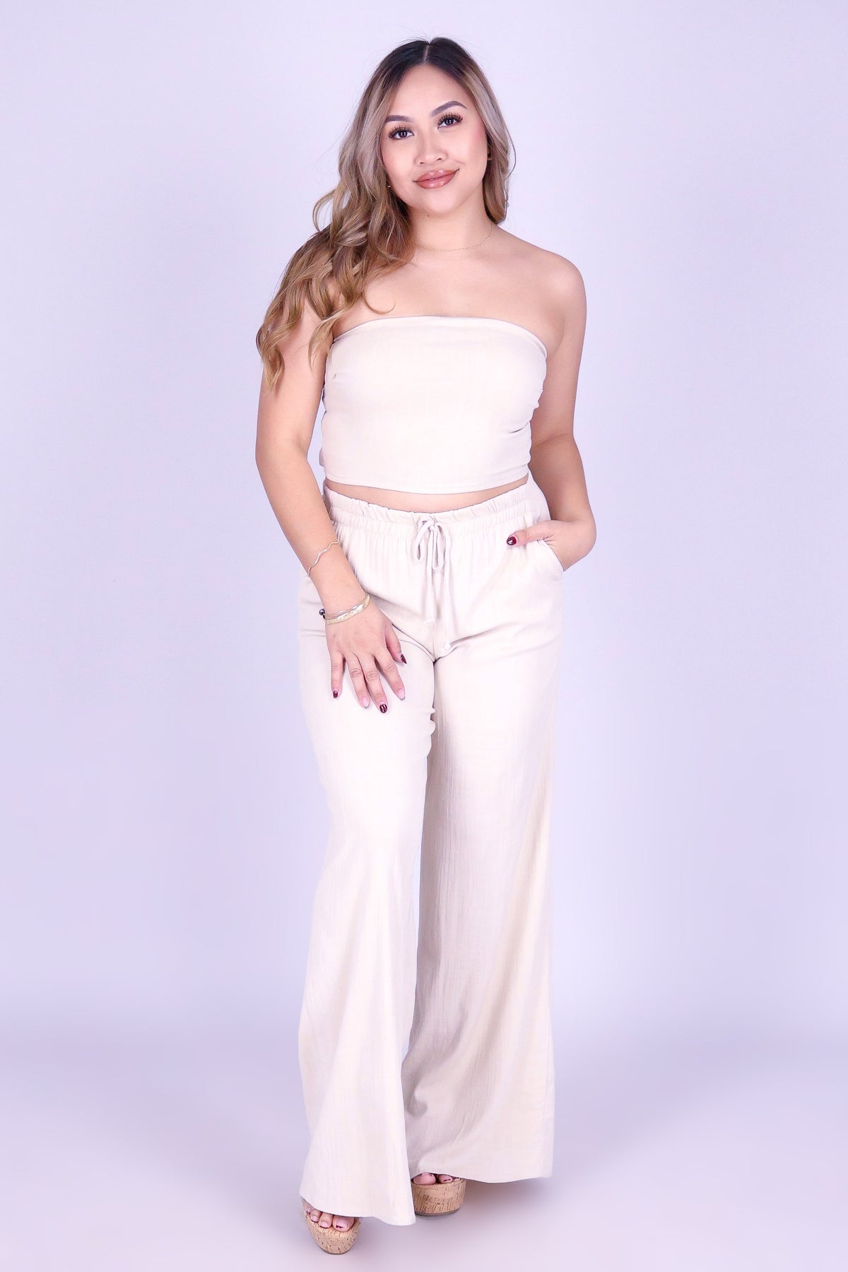 TIE THE KNOT TUBE TOP
