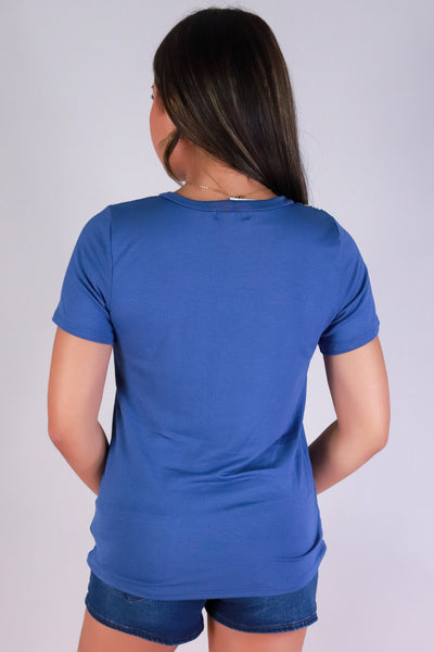 Jeans Warehouse Hawaii - S/S SCREEN - PUAKENIKENI PIKAKE NA LEI TEE | By LUZ