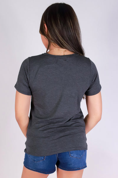 Jeans Warehouse Hawaii - S/S SCREEN - PUAKENIKENI PIKAKE NA LEI TEE | By LUZ