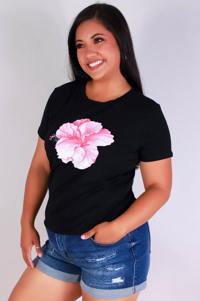 Jeans Warehouse Hawaii - PLUS S/S SCREENS - HIBISCUS TEE | By LUZ