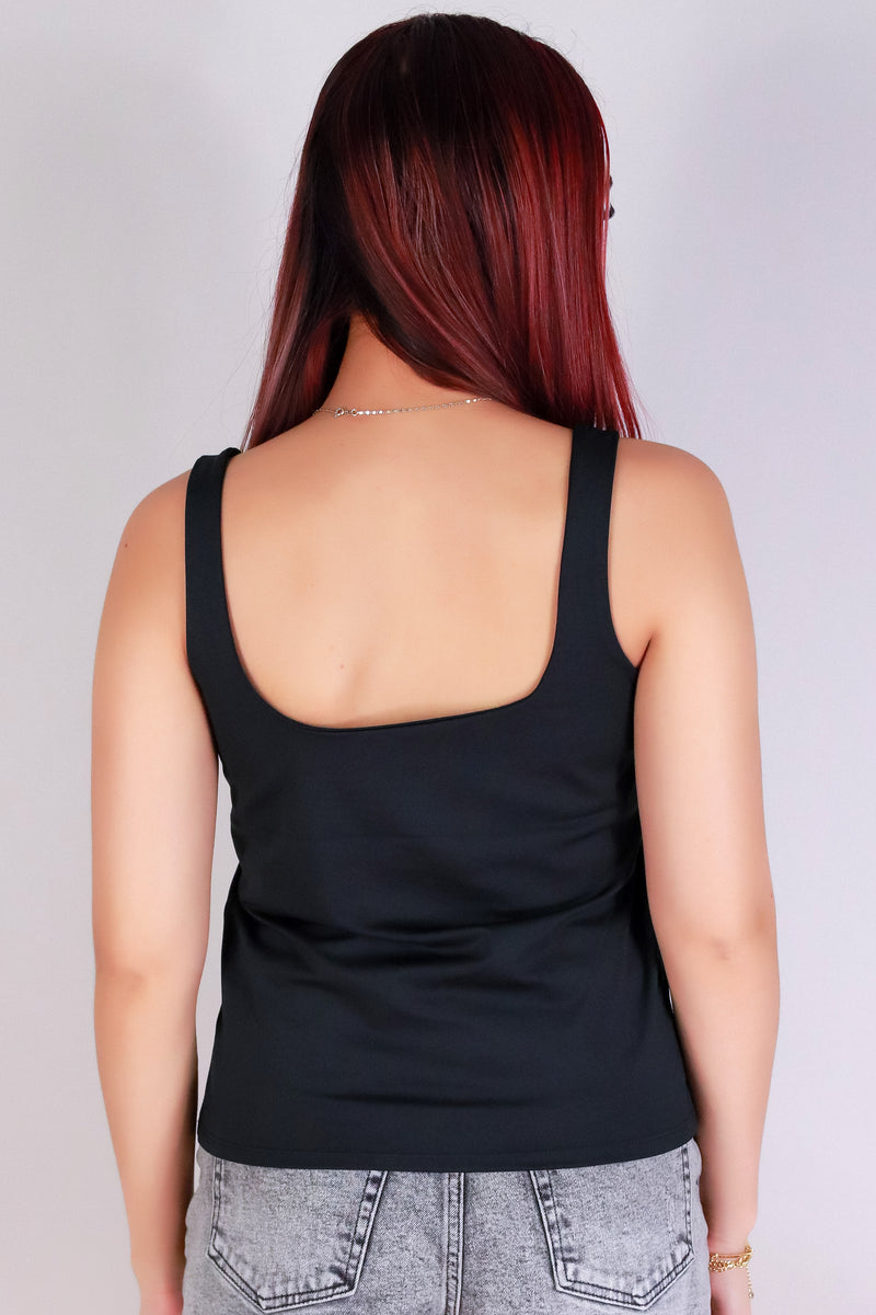 Jeans Warehouse Hawaii - SL CASUAL SOLID - WE BELONG TOGETHER TOP | By Detour Apparel Inc.