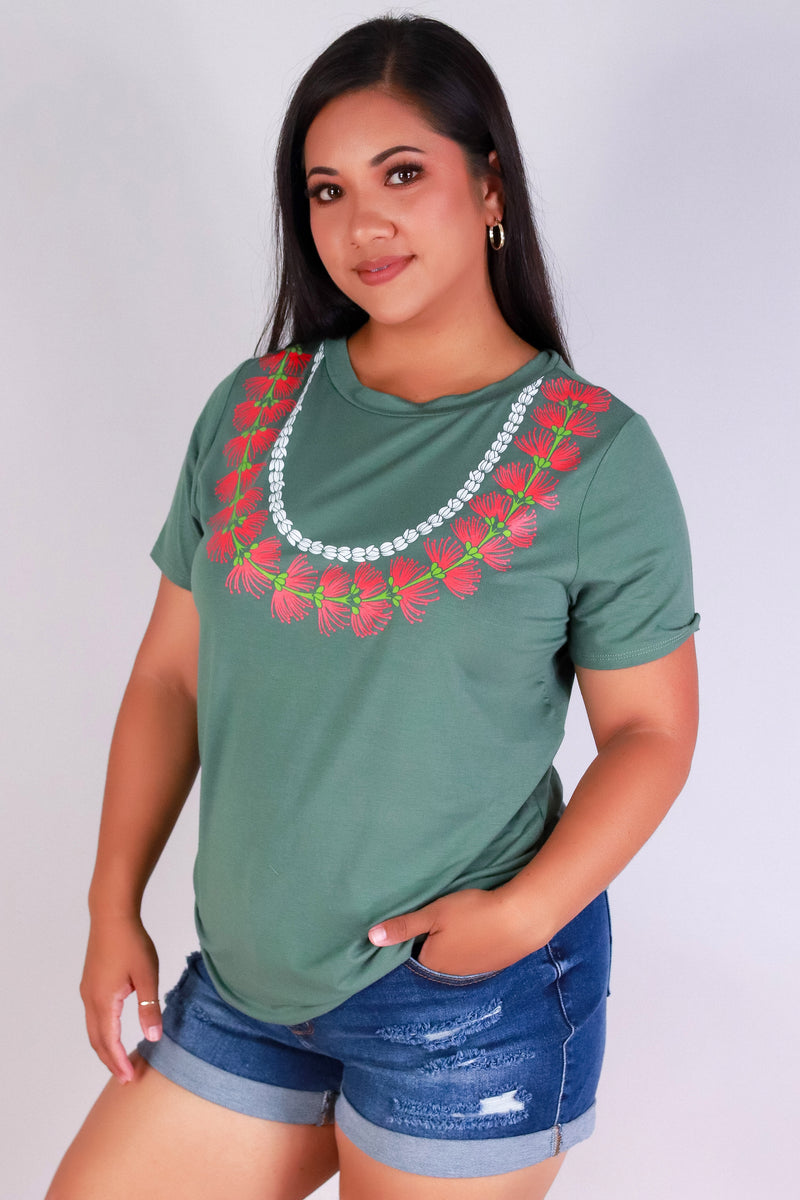 Jeans Warehouse Hawaii - PLUS S/S SCREENS - OHIA LEHUA LEI TEE | By LUZ