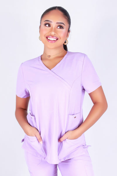WORKING OVER TIME SCRUB TOP