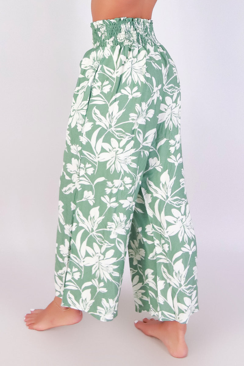 Jeans Warehouse Hawaii - PRINT WOVEN CAPRI&