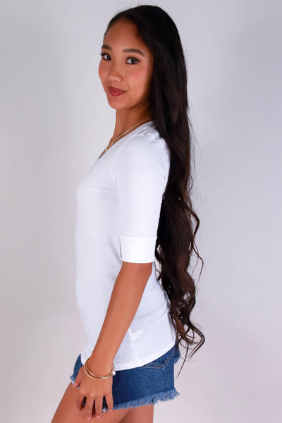 Jeans Warehouse Hawaii - S/S SOLID BASIC - ON MY MIND V-NECK | By ACTIVE USA
