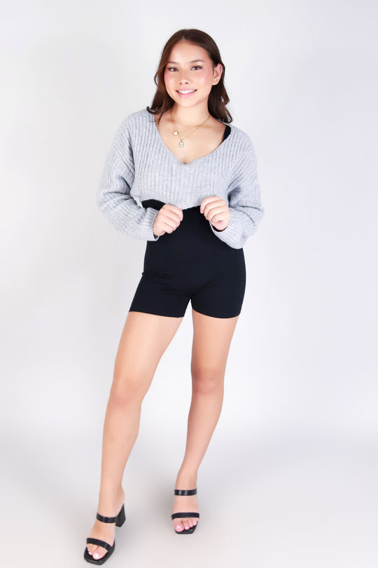 STREET EASE SWEATER CROP TOP