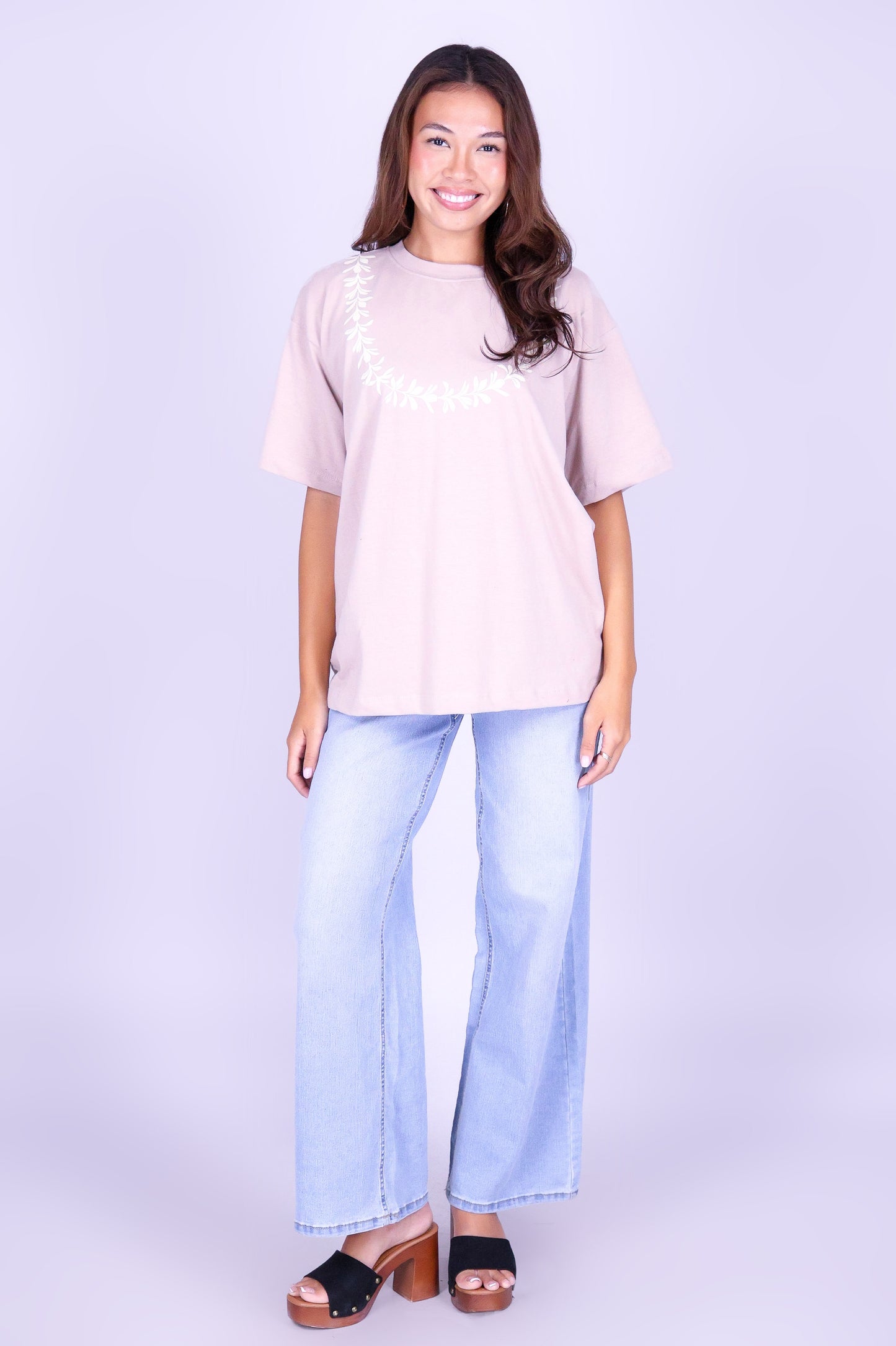 PUAKENIKENI OVERSIZED TEE