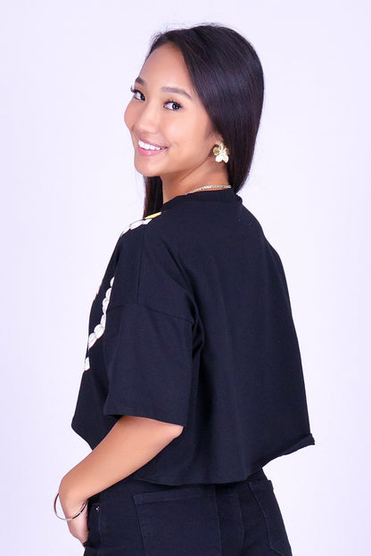 PIKAKE PUAKENIKENI CROP TEE
