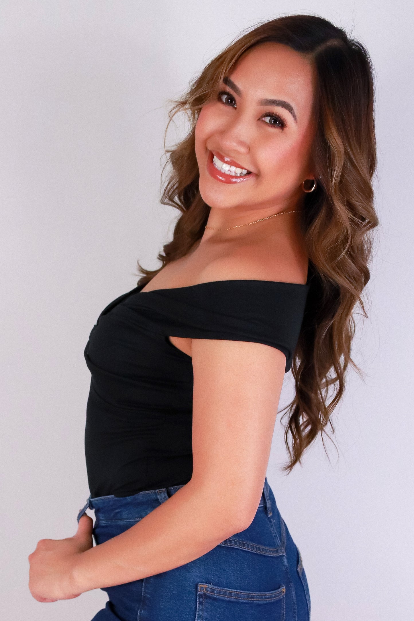 Jeans Warehouse Hawaii - S/S SOLID KNIT TOPS - TOP PRIORITY BODYSUIT | By OLIVE & CO