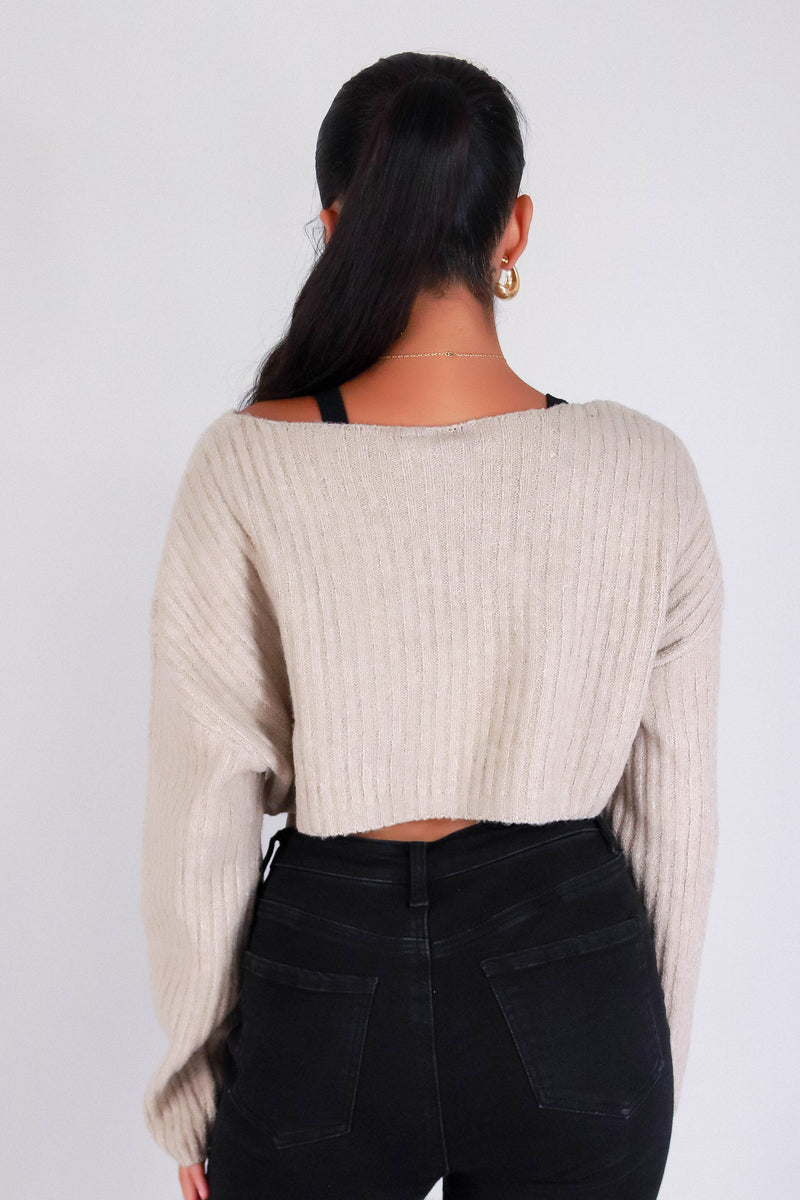 STREET EASE SWEATER CROP TOP