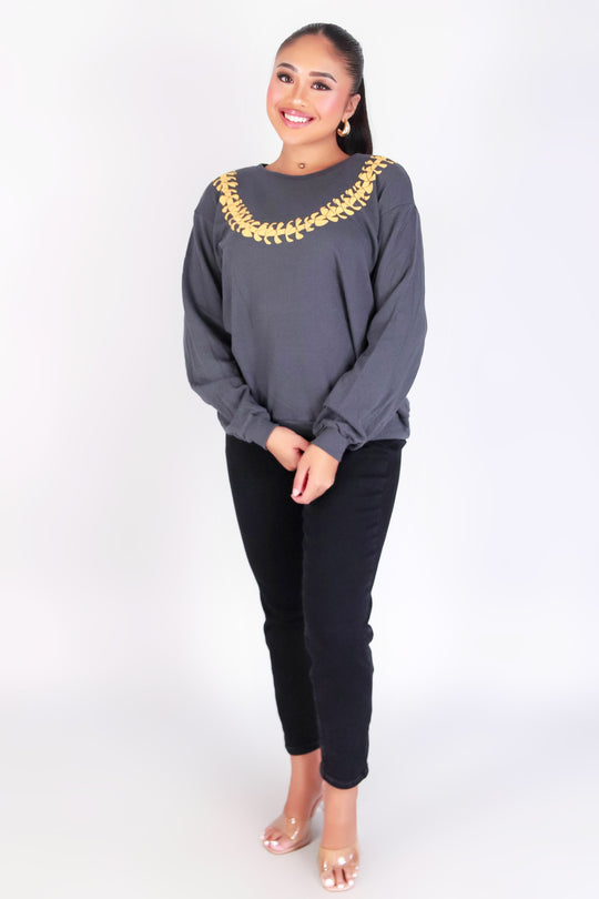 PUAKENIKENI LEI SWEATER