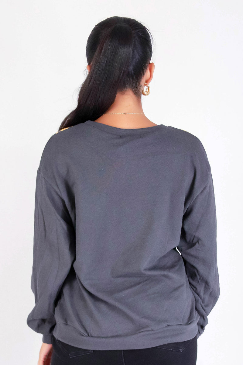 PUAKENIKENI LEI SWEATER