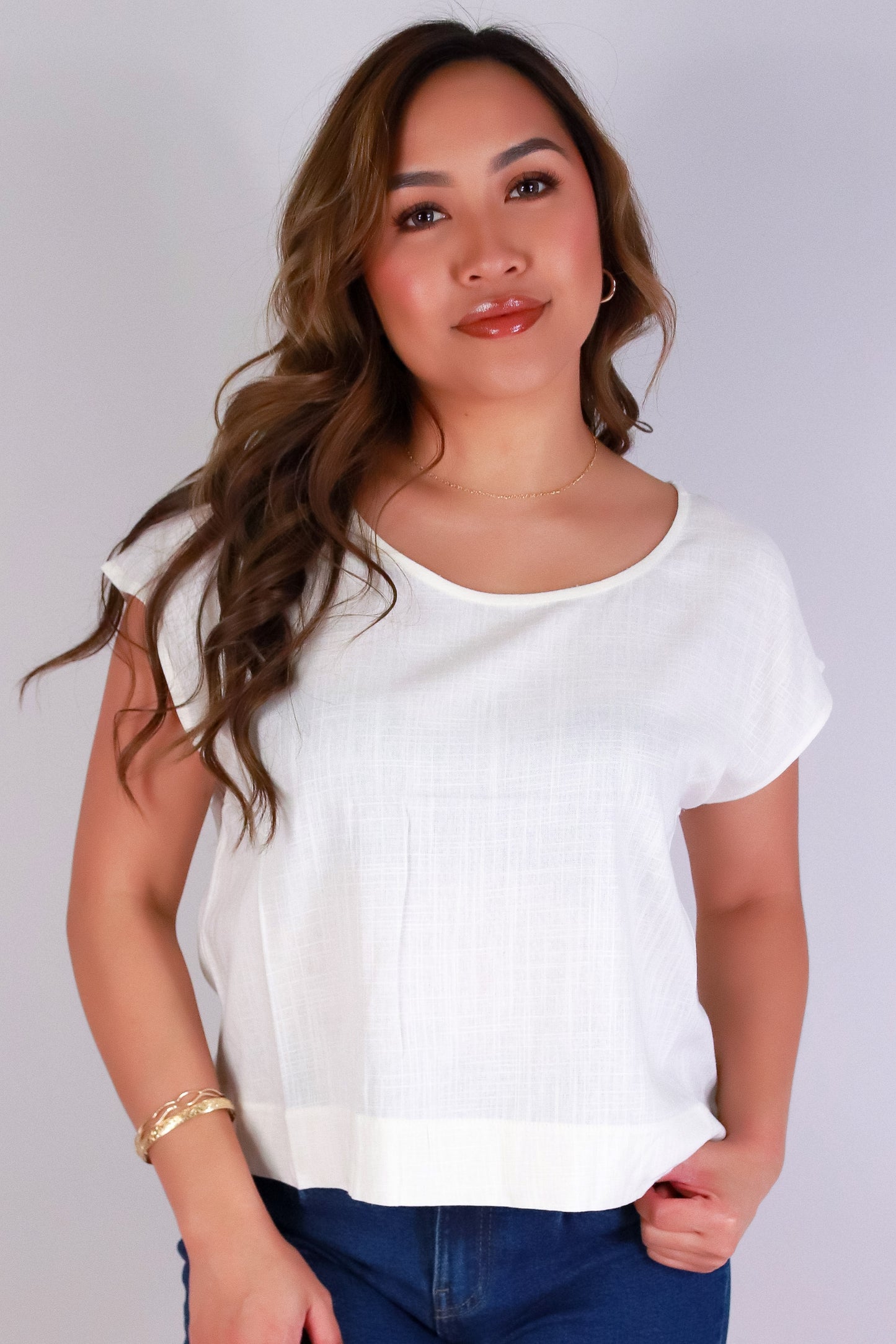 Jeans Warehouse Hawaii - S/S SOLID WOVEN TOPS - FOREVER SUNDAY TOP | By OLIVE & CO