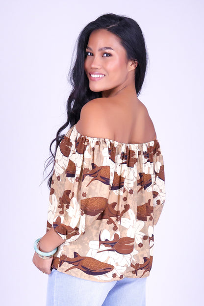 BLOOMS BY THE SEA OFF SHOULDER TOP