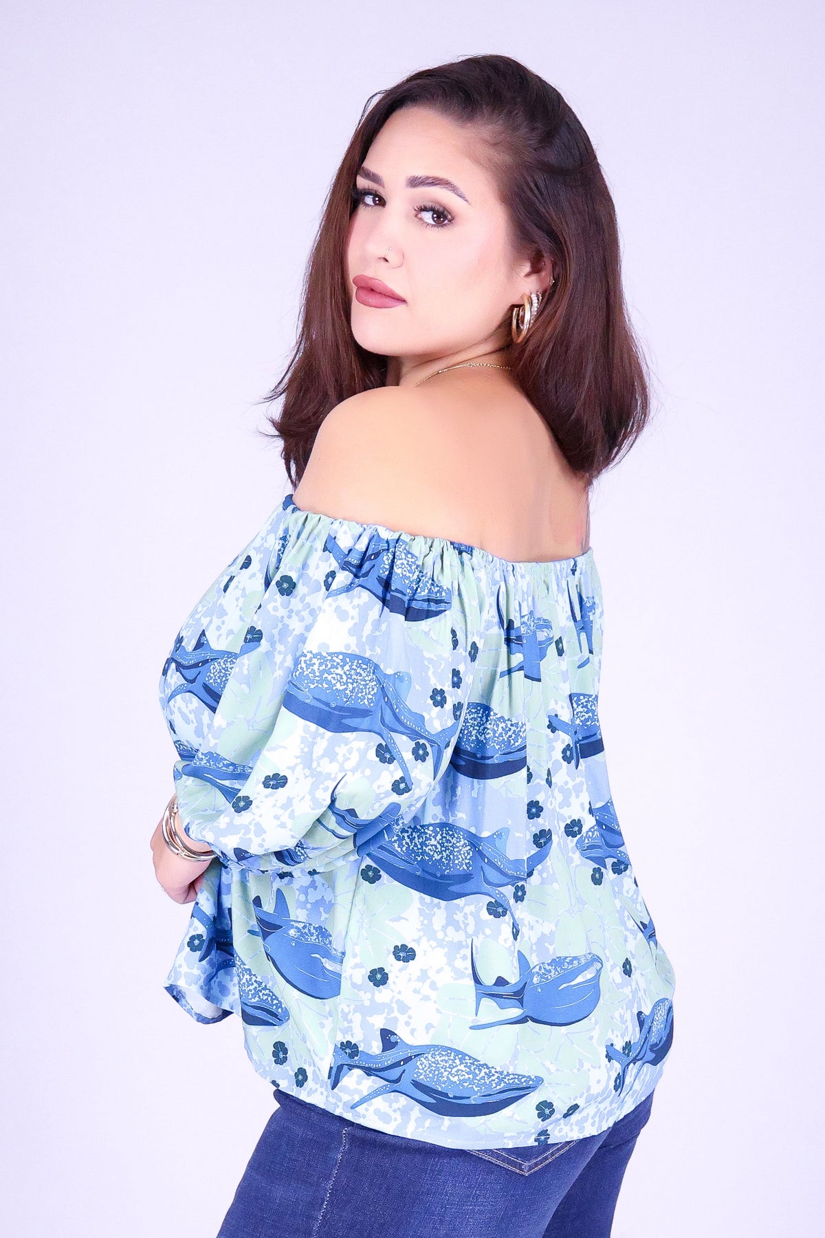 BLOOMS BY THE SEA OFF SHOULDER TOP