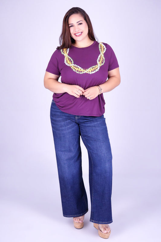 INTERTWINED LEI TEE