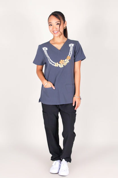 PIKAKE PUAKENIKENI SCRUB TOP