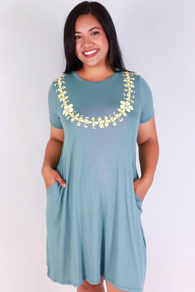 Jeans Warehouse Hawaii - PLUS PLUS KNIT PRINT DRESES - PUAKENIKENI LEI TRAPEZE DRESS | By LUZ