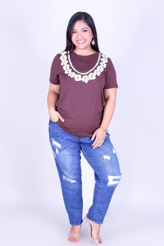 PIKAKE FRONT PUAKENIKENI LEI TEE