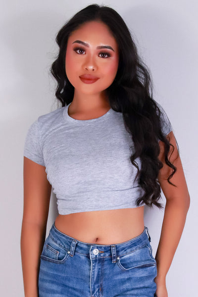 Jeans Warehouse Hawaii - S/S SOLID BASIC - PART OF THE CREW TOP | By ROSIO