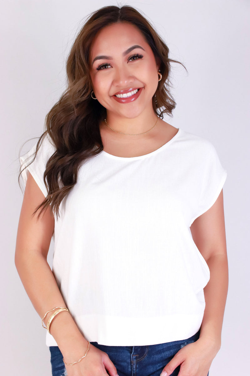 Jeans Warehouse Hawaii - S/S SOLID WOVEN TOPS - LINEN BREEZE TOP | By OLIVE & CO